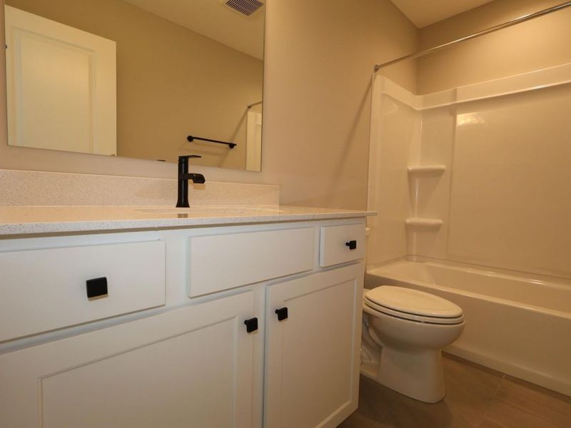 320 Cherry Hills Road, Commercial Point, OH 43116 Photo 5