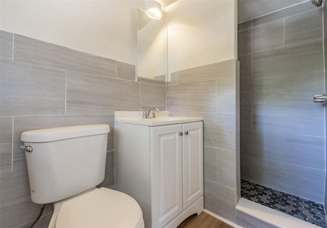 218 N Pinellas Avenue, Tarpon Springs, FL 34689 Photo