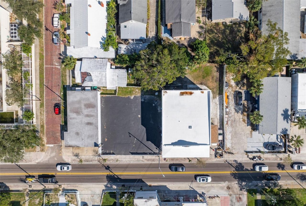 218 N Pinellas Avenue, Tarpon Springs, FL 34689 Photo