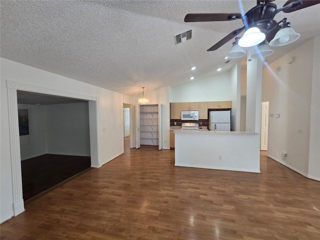1926 29th Avenue N, Saint Petersburg, FL 33713 Photo