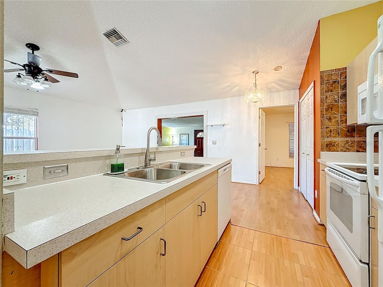 1926 29th Avenue N, Saint Petersburg, FL 33713 Photo