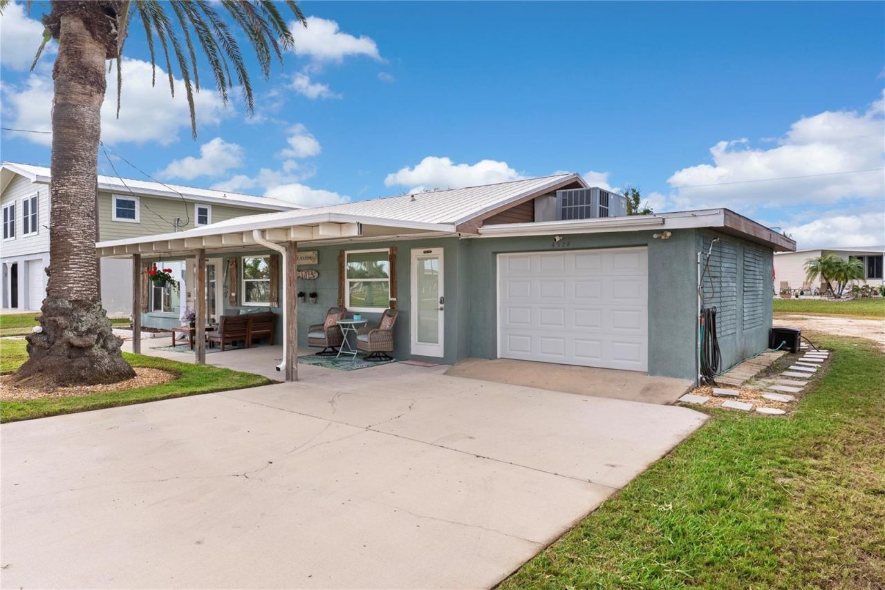 4524 106th Street W, Bradenton, FL 34210 Photo