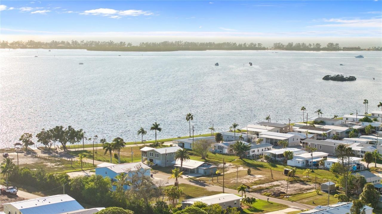 4524 106th Street W, Bradenton, FL 34210 Photo