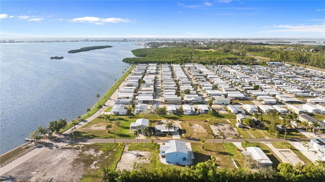 4524 106th Street W, Bradenton, FL 34210 Photo