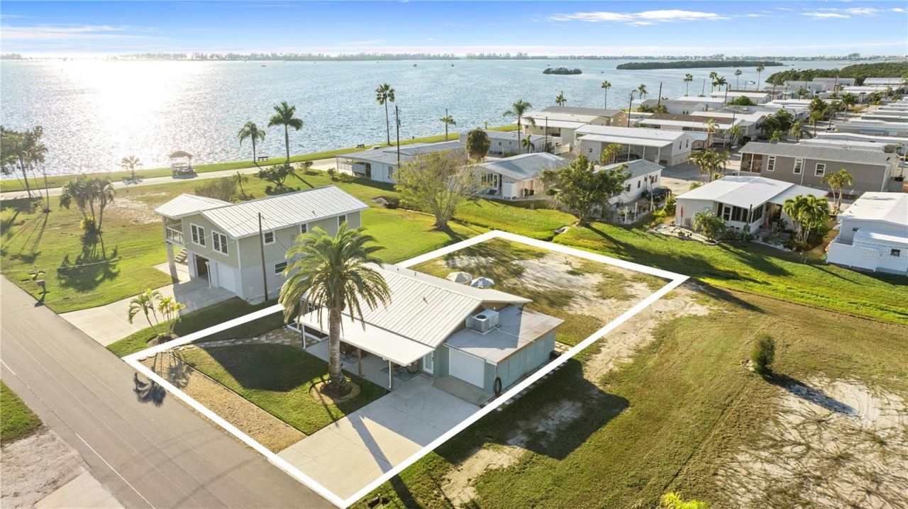 4524 106th Street W, Bradenton, FL 34210 Photo