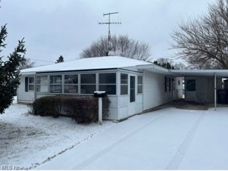 224 Walden Road, Heath, OH 43056 Photo 1