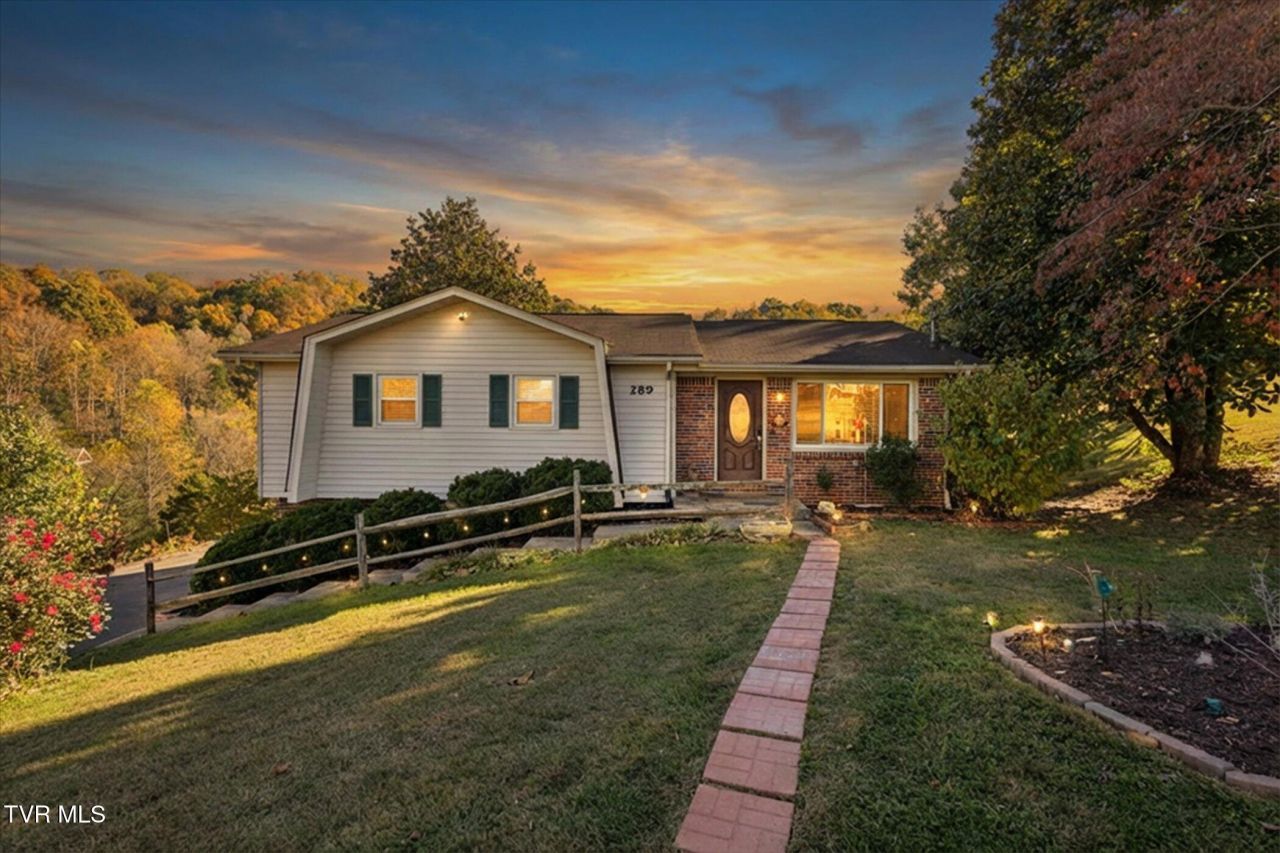 289 Brookside Lane, Bluff City, TN 37618 Main Photo