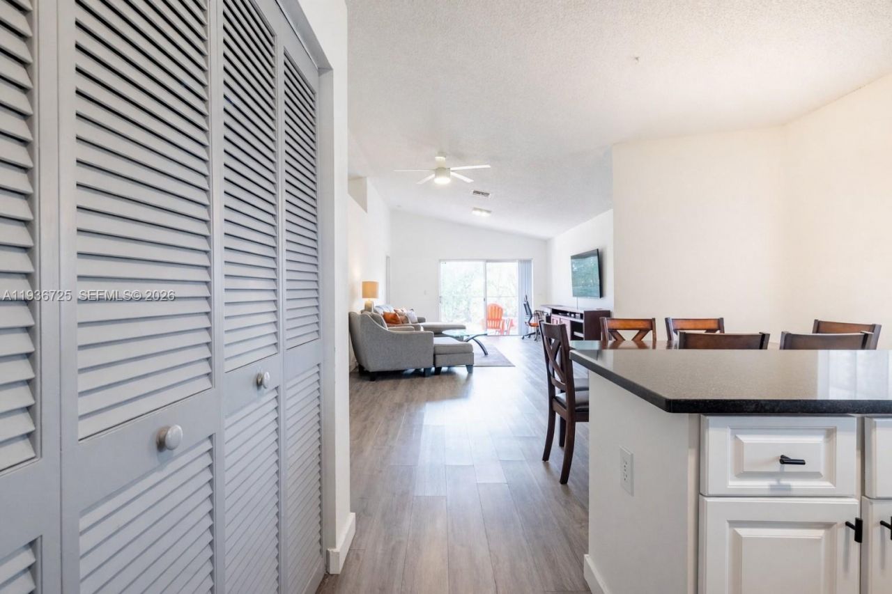 3880 NW 121st Ave, Sunrise, FL 33323 Photo