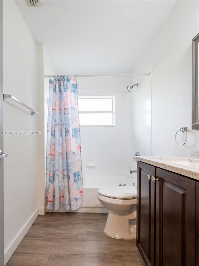 3880 NW 121st Ave, Sunrise, FL 33323 Photo