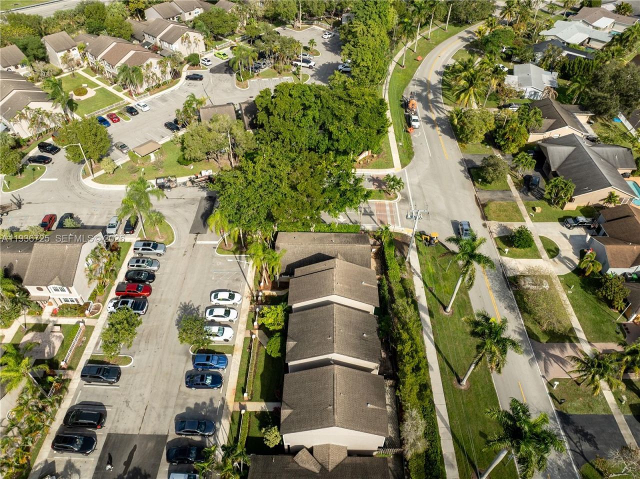 3880 NW 121st Ave, Sunrise, FL 33323 Photo