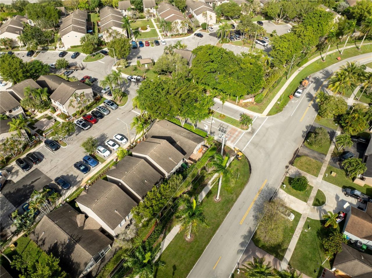 3880 NW 121st Ave, Sunrise, FL 33323 Photo