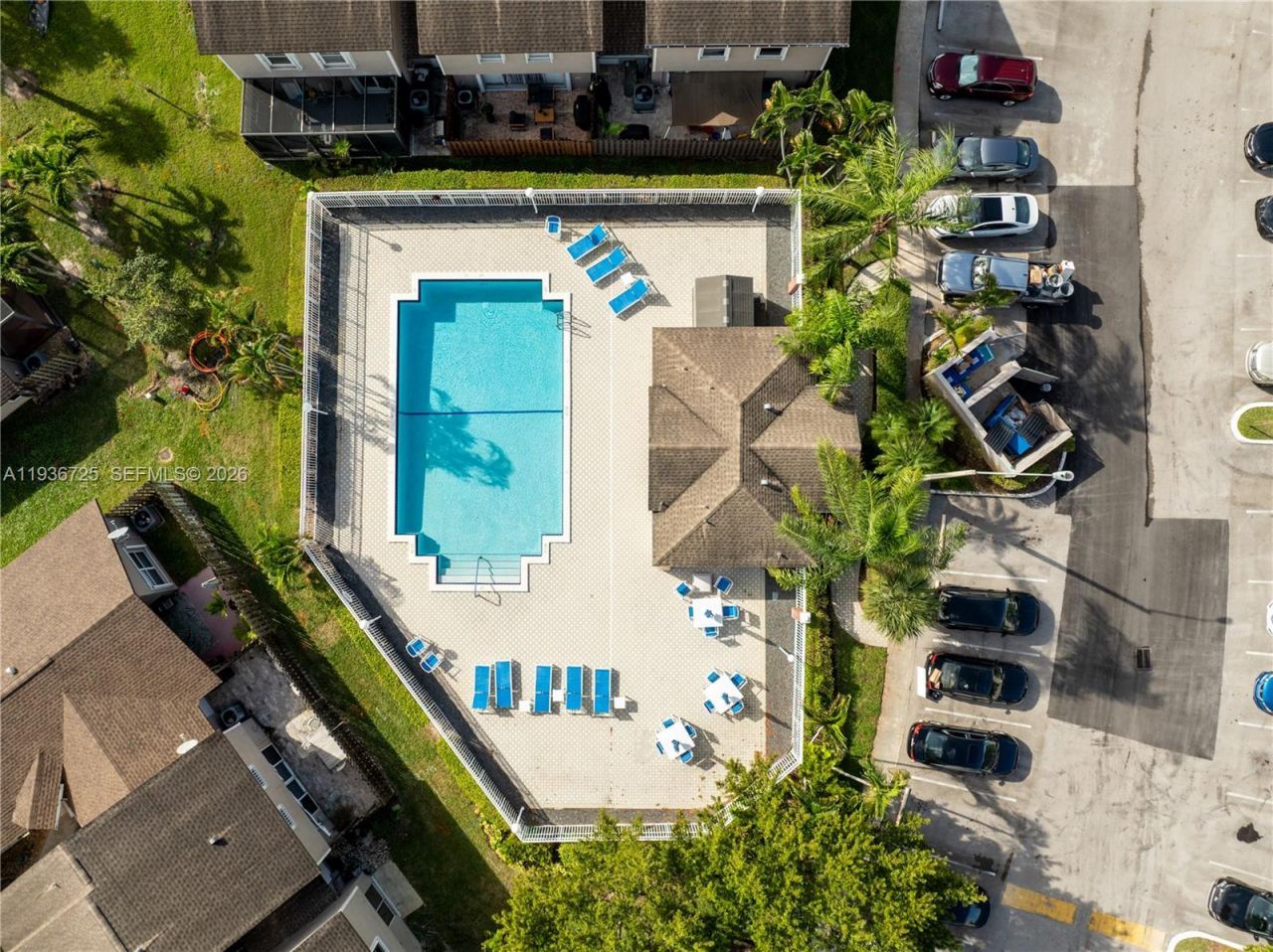 3880 NW 121st Ave, Sunrise, FL 33323 Photo