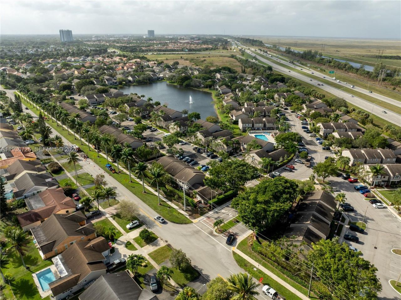 3880 NW 121st Ave, Sunrise, FL 33323 Photo