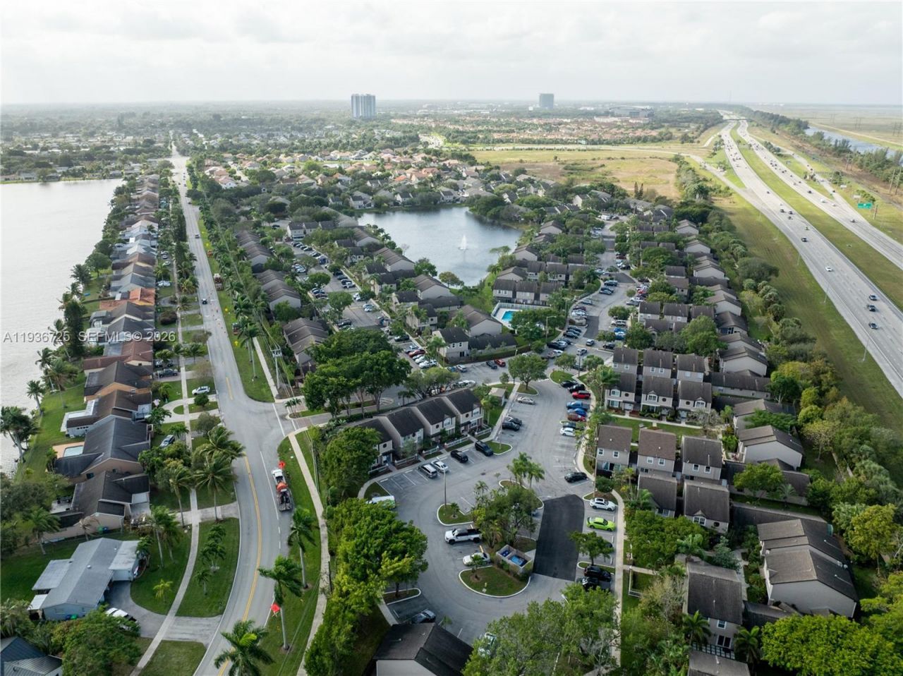 3880 NW 121st Ave, Sunrise, FL 33323 Photo