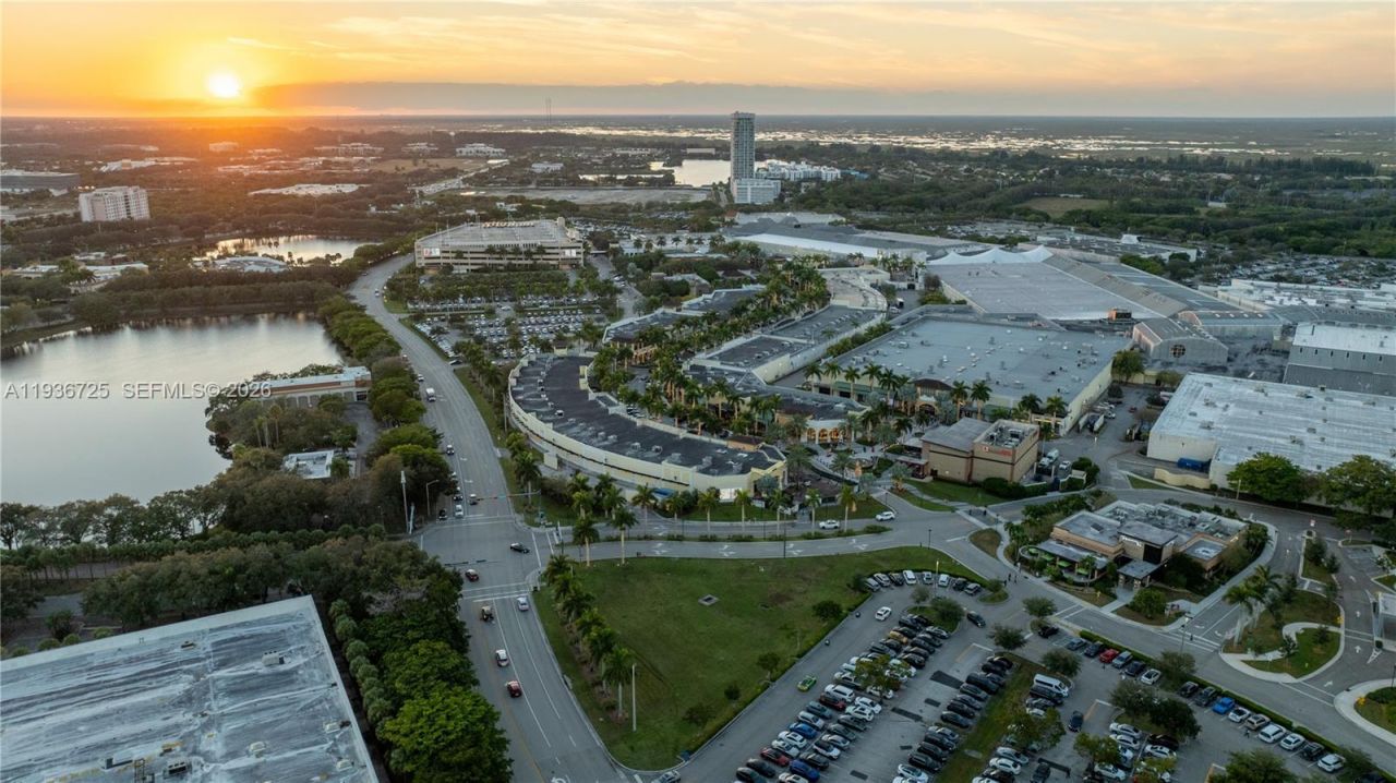 3880 NW 121st Ave, Sunrise, FL 33323 Photo