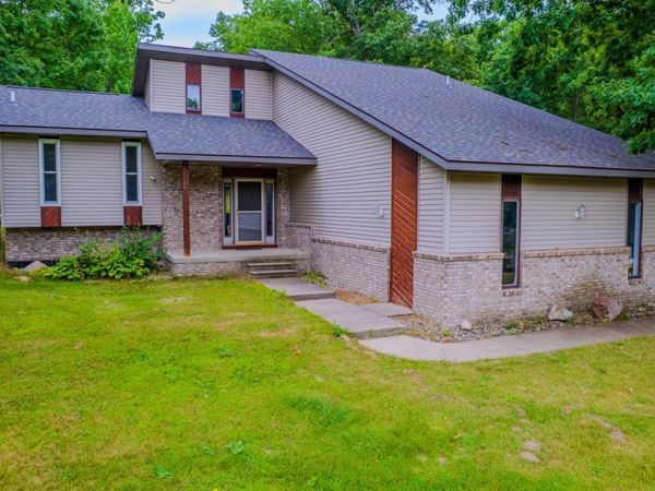 1825 Sunset Drive W, Roscommon, MI 48653