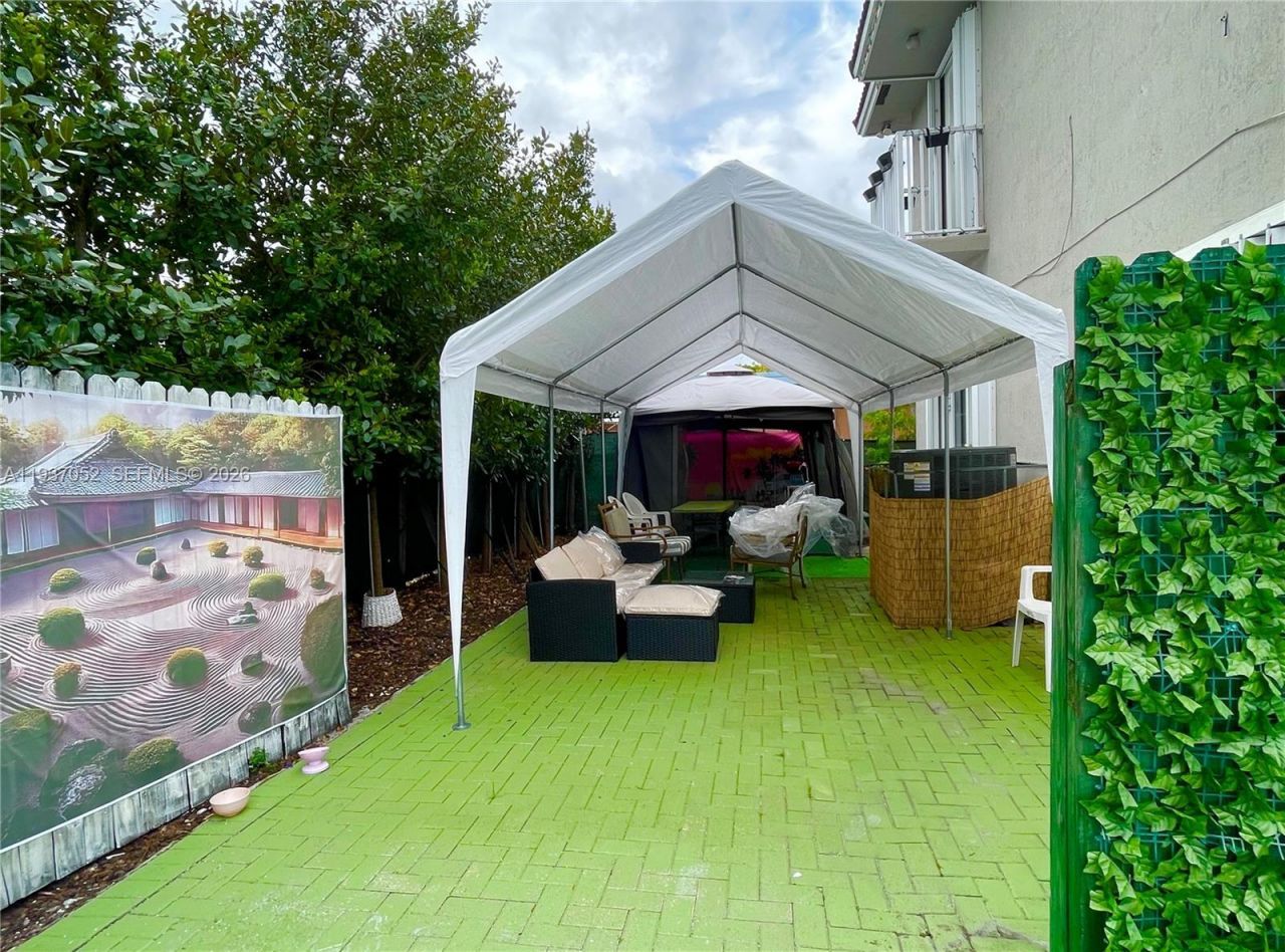 1102 NW 26th St, Unit 1102, Miami, FL 33127 Photo