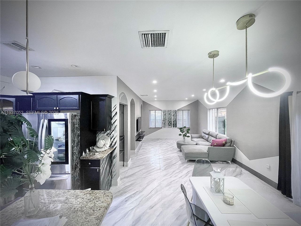 1102 NW 26th St, Unit 1102, Miami, FL 33127 Photo