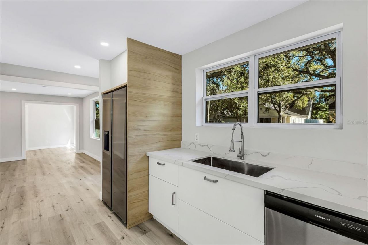 218 32nd Street W, Bradenton, FL 34205 Photo