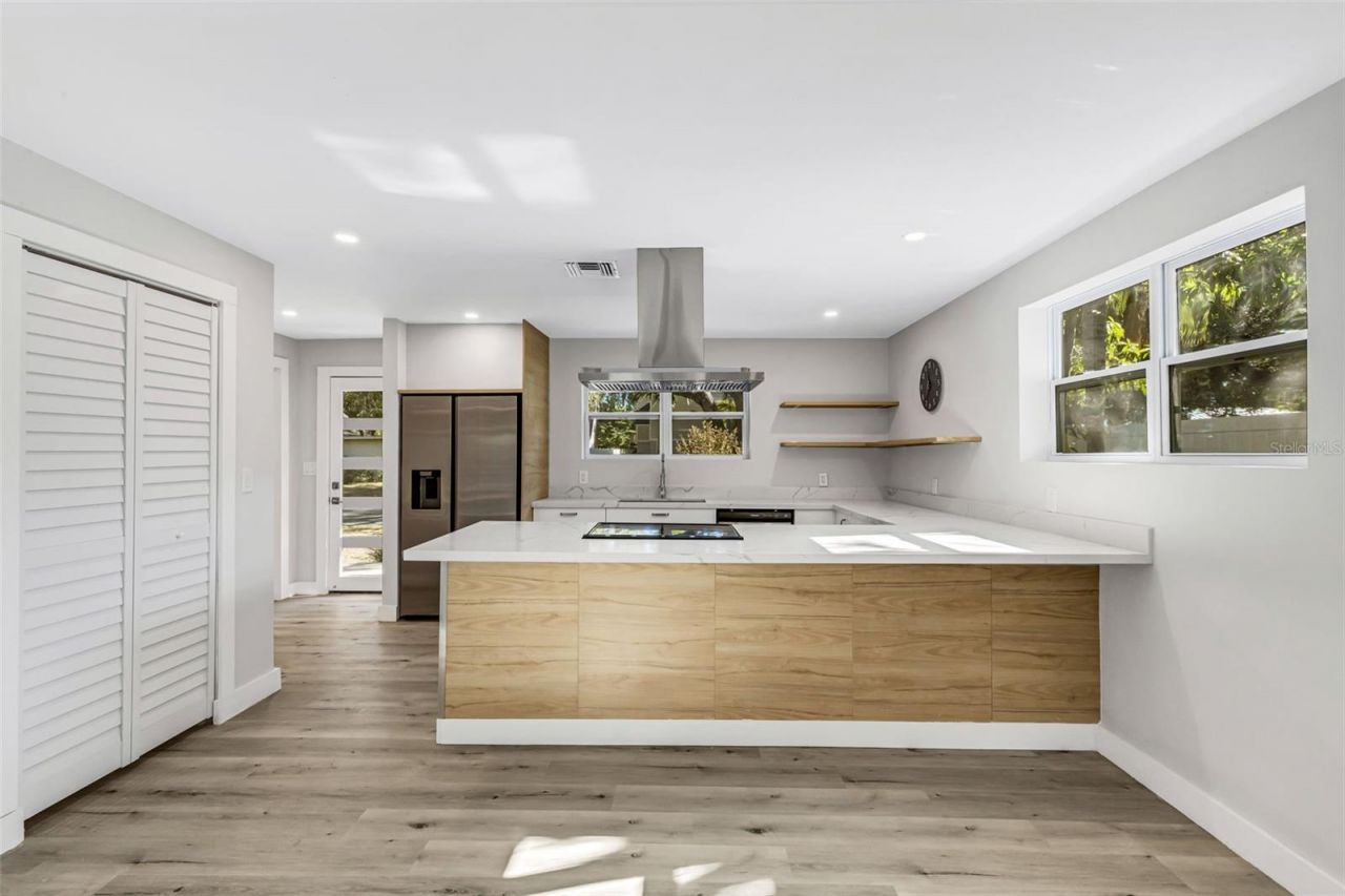 218 32nd Street W, Bradenton, FL 34205 Photo