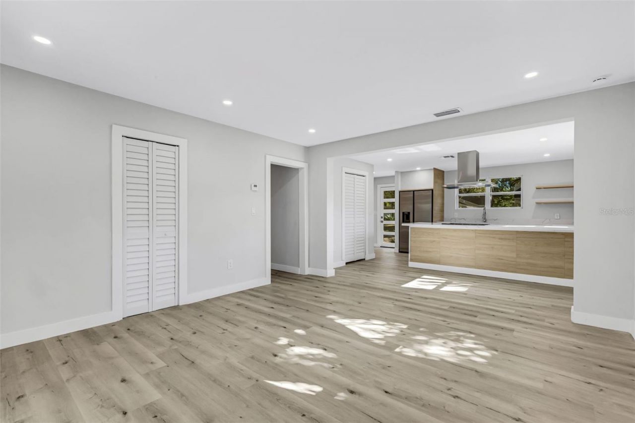 218 32nd Street W, Bradenton, FL 34205 Photo