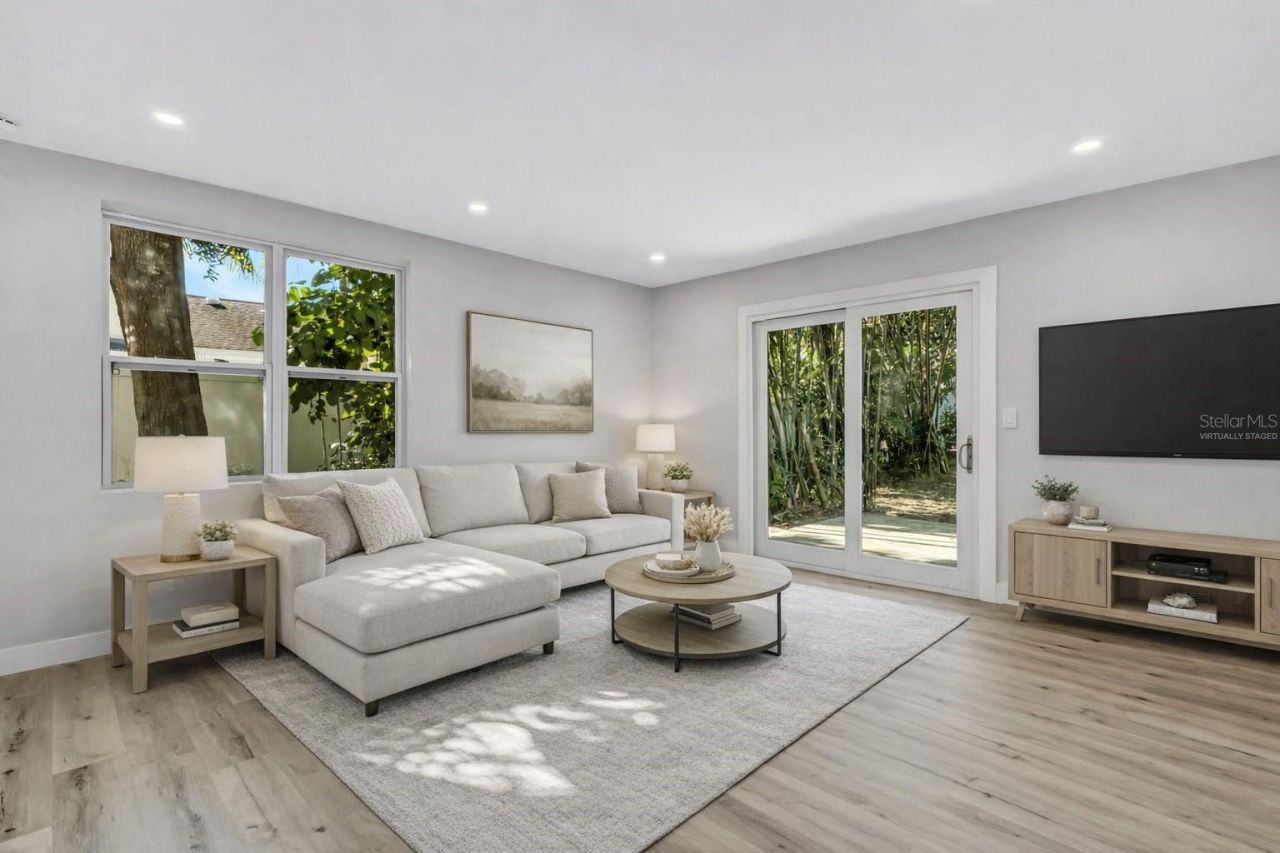 218 32nd Street W, Bradenton, FL 34205 Photo