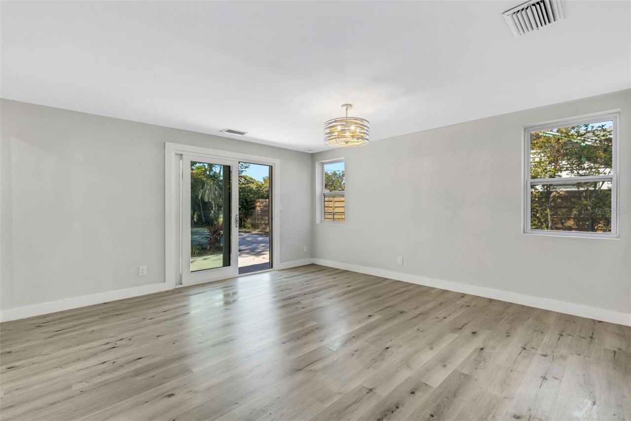 218 32nd Street W, Bradenton, FL 34205 Photo