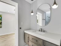 218 32nd Street W Primary Photo