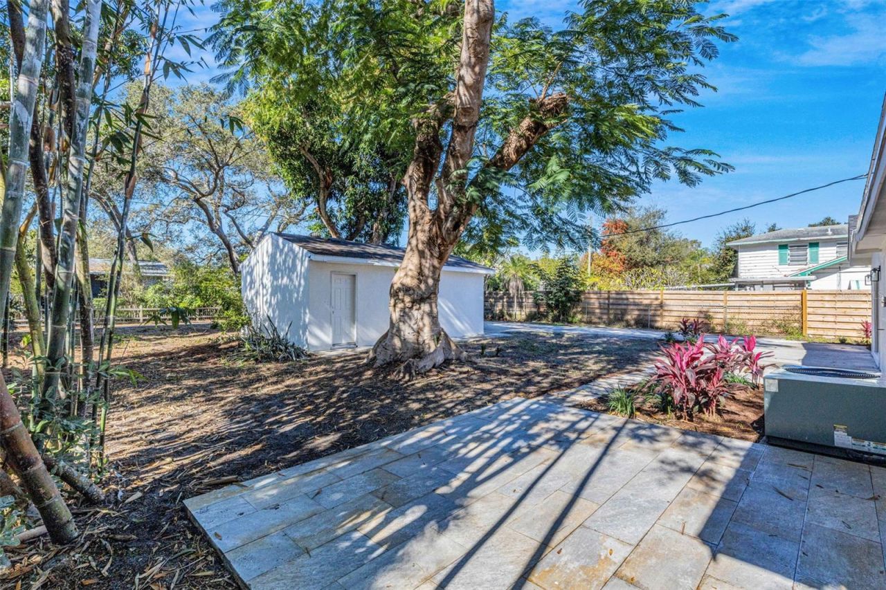 218 32nd Street W, Bradenton, FL 34205 Photo