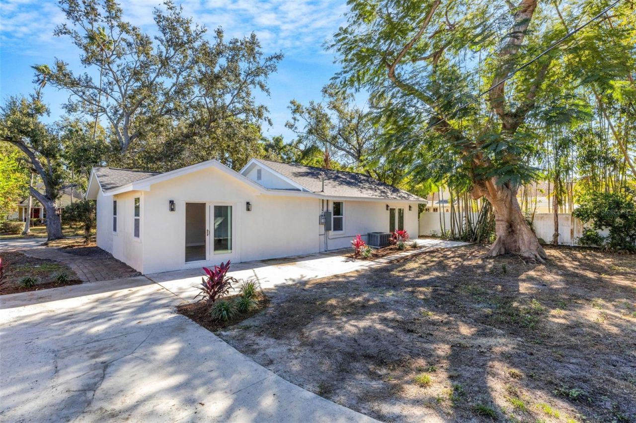 218 32nd Street W, Bradenton, FL 34205 Photo