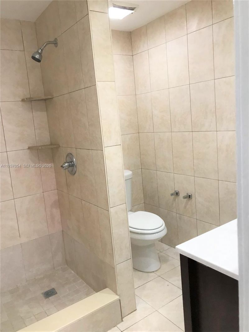 10000 NW 80 Ct, Unit 2543, Hialeah Gardens, FL 33016 Photo