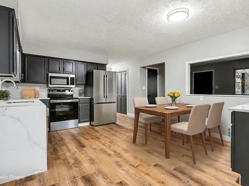 1490 Demorest Road, Columbus, OH 43228 Photo 6