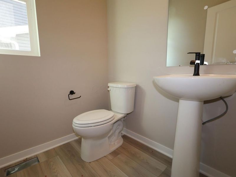 336 Cherry Hills Road, Commercial Point, OH 43116 Photo 9