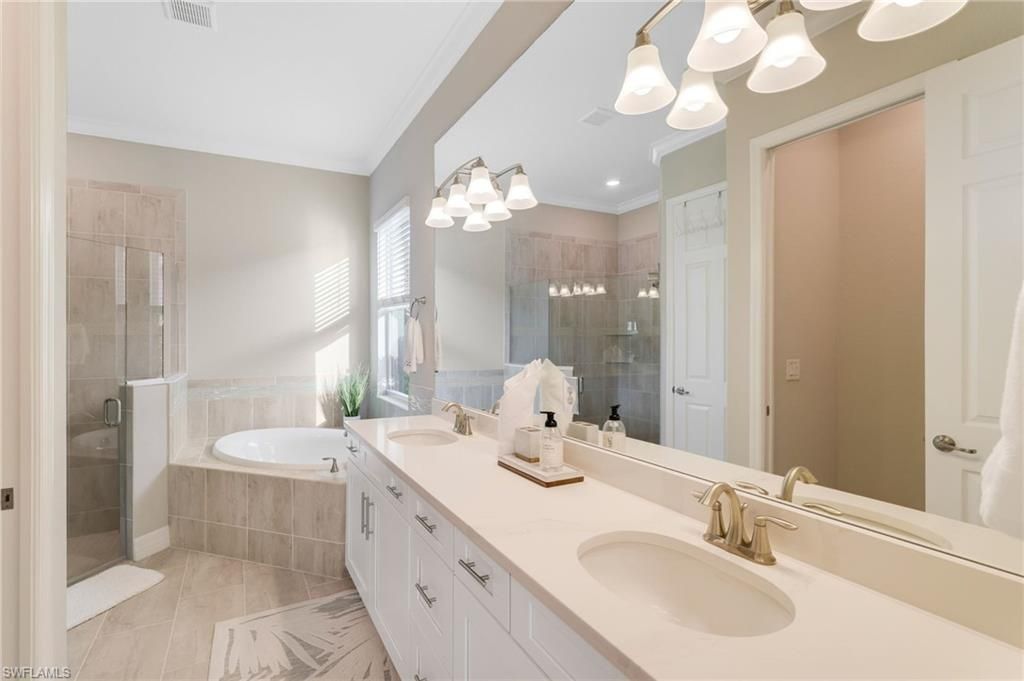 13504 Blue Bay Cir, Fort Myers, FL 33913 Photo