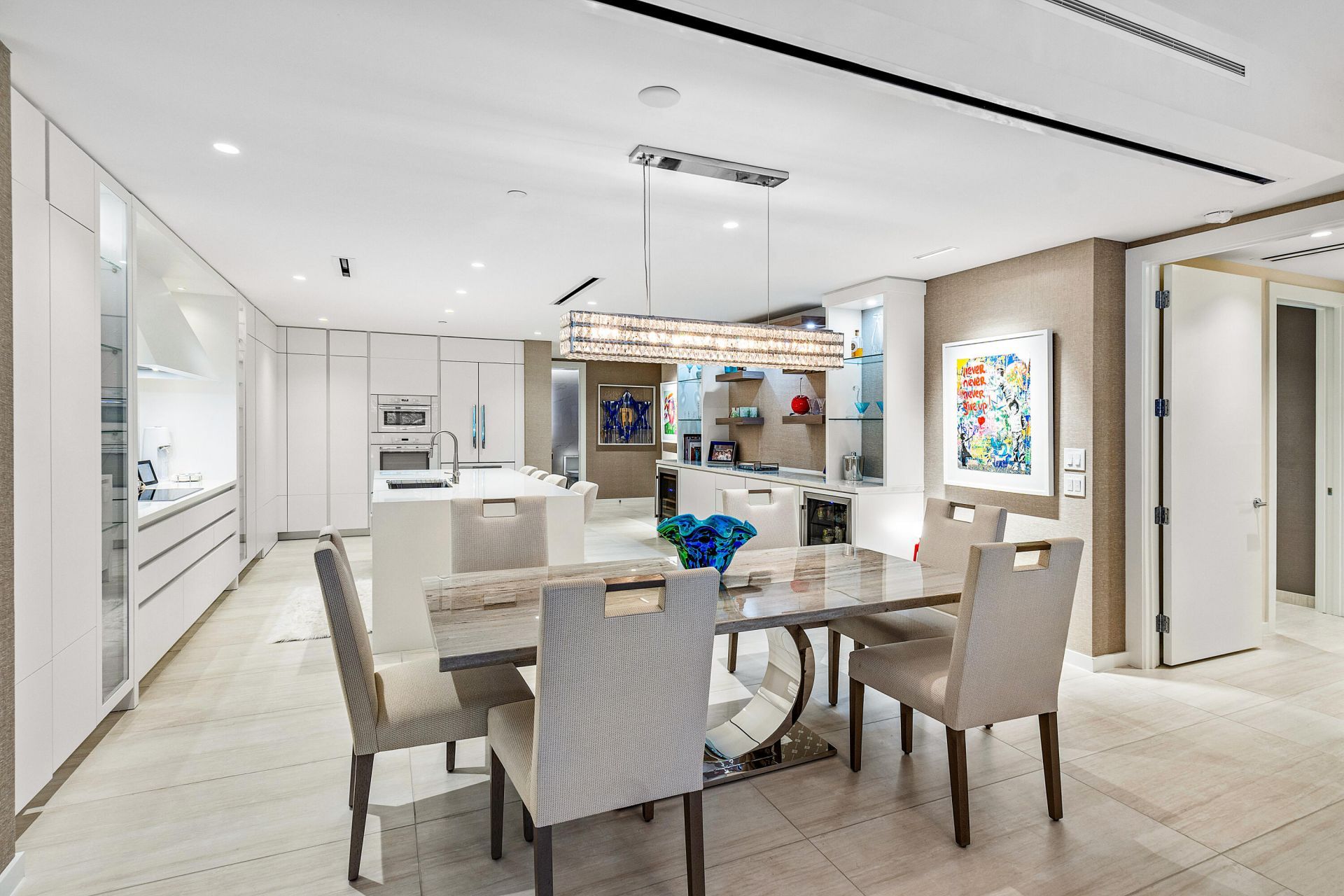 200 SE Mizner Boulevard, Unit 216, Boca Raton, FL 33432 Photo