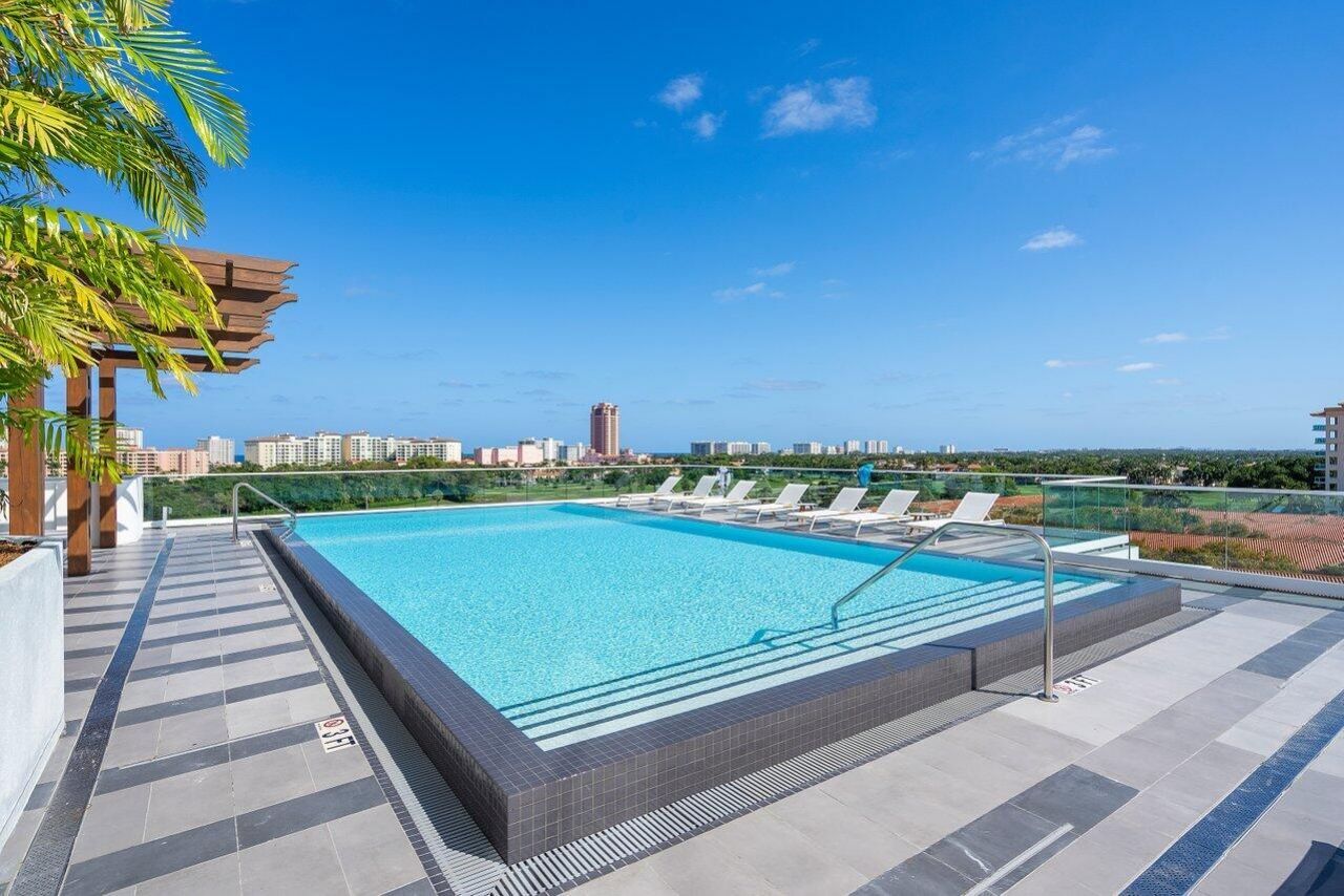 200 SE Mizner Boulevard, Unit 216, Boca Raton, FL 33432 Photo