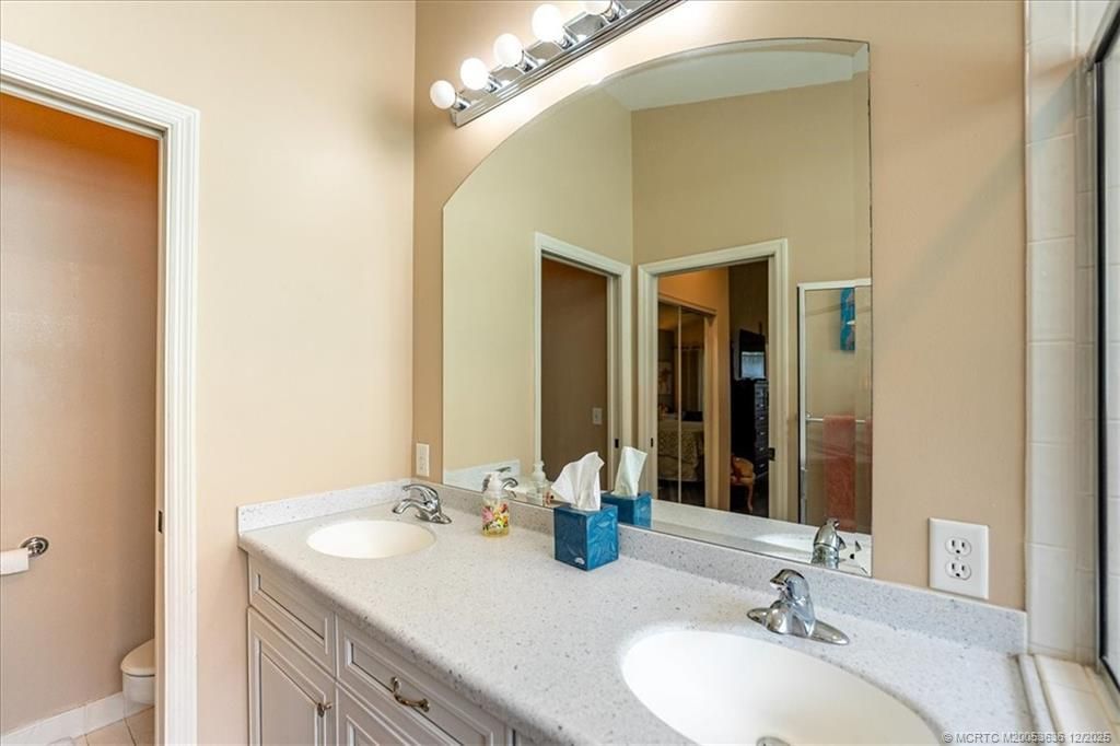 2033 SW Olympic Club Terrace, Palm City, FL 34990 Photo