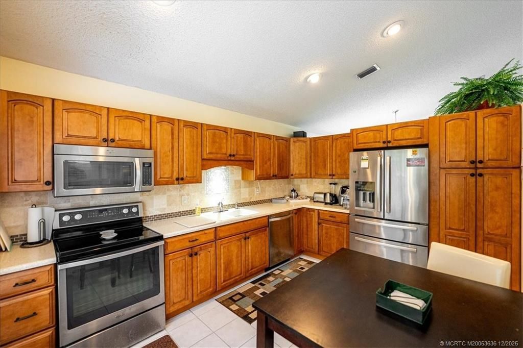2033 SW Olympic Club Terrace, Palm City, FL 34990 Photo