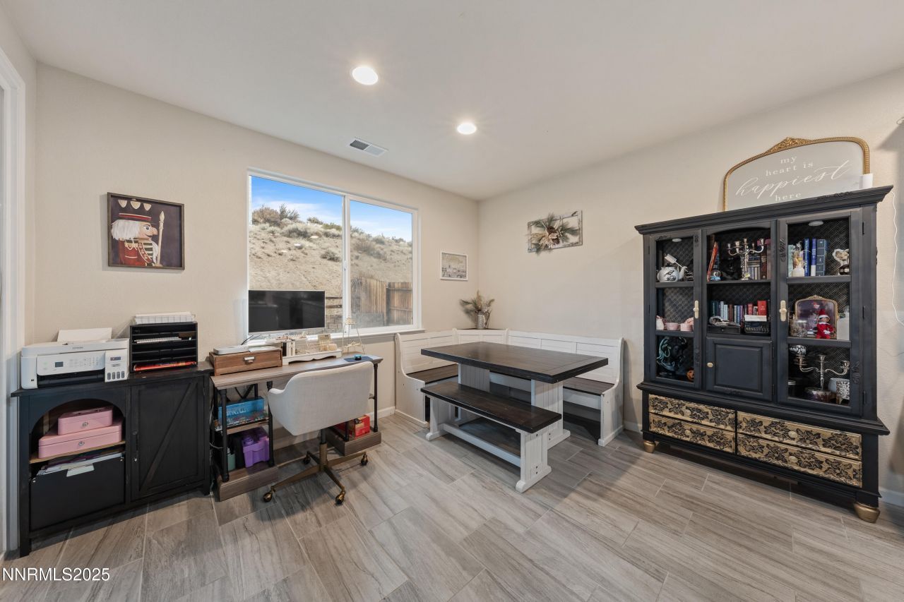 864 Tourmaline Drive, Carson City, NV 89705 Photo