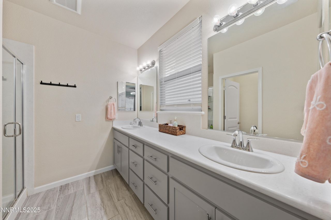 864 Tourmaline Drive, Carson City, NV 89705 Photo