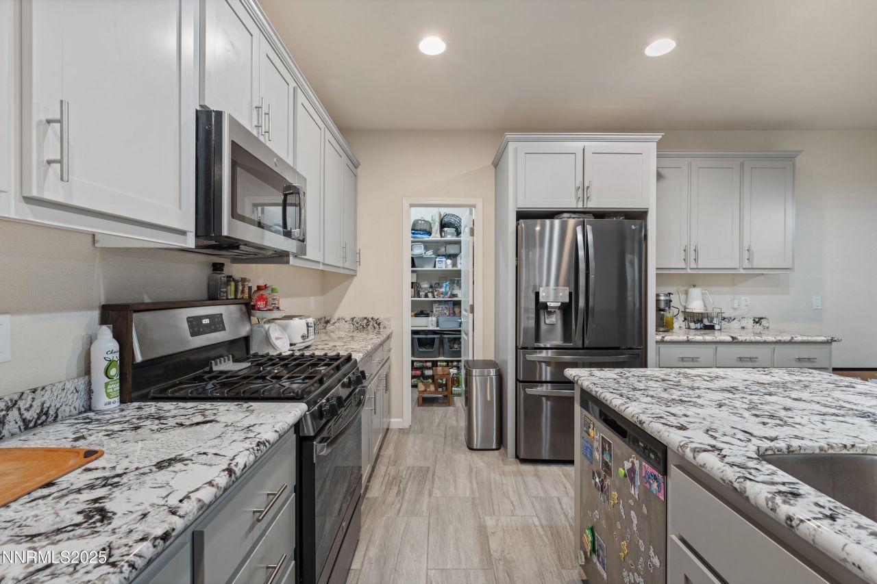 864 Tourmaline Drive, Carson City, NV 89705 Photo