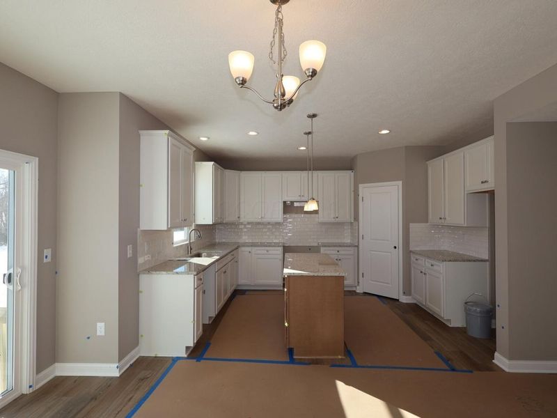 341 Merion Drive, Commercial Point, OH 43116 Photo 6