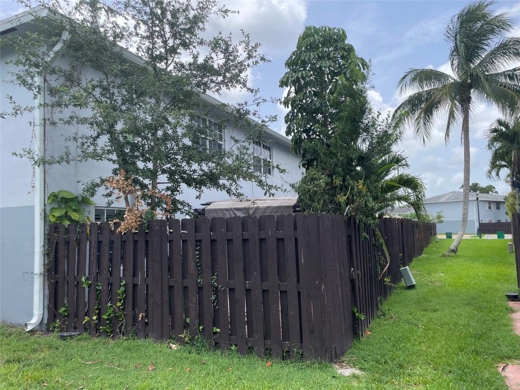 1775 SW 81st Way, Unit 6-32, Fort Lauderdale, FL 33324 Photo