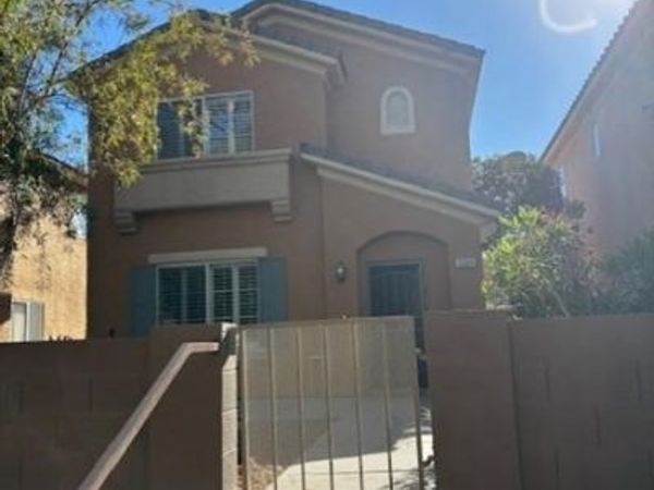 10004 Camino Loma Verde Avenue , Las Vegas, NV 89117