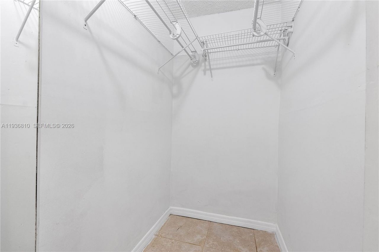 5010 NW 51st St, Tamarac, FL 33319 Photo