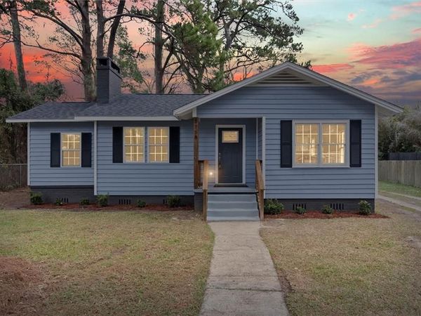 2758 Chadwick Drive N, Mobile, AL 36606