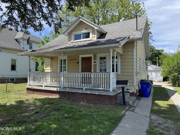 2110 Wychwood Road, Toledo, OH 43613