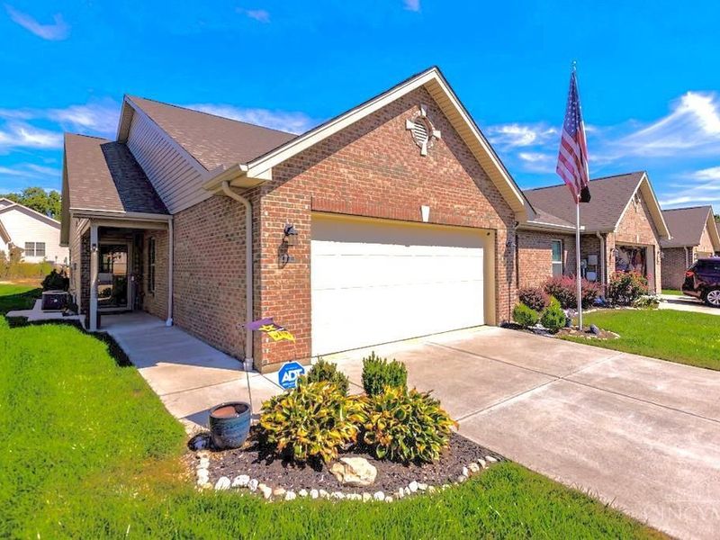 717 Villa Court, Trenton, OH 45067 Photo 1