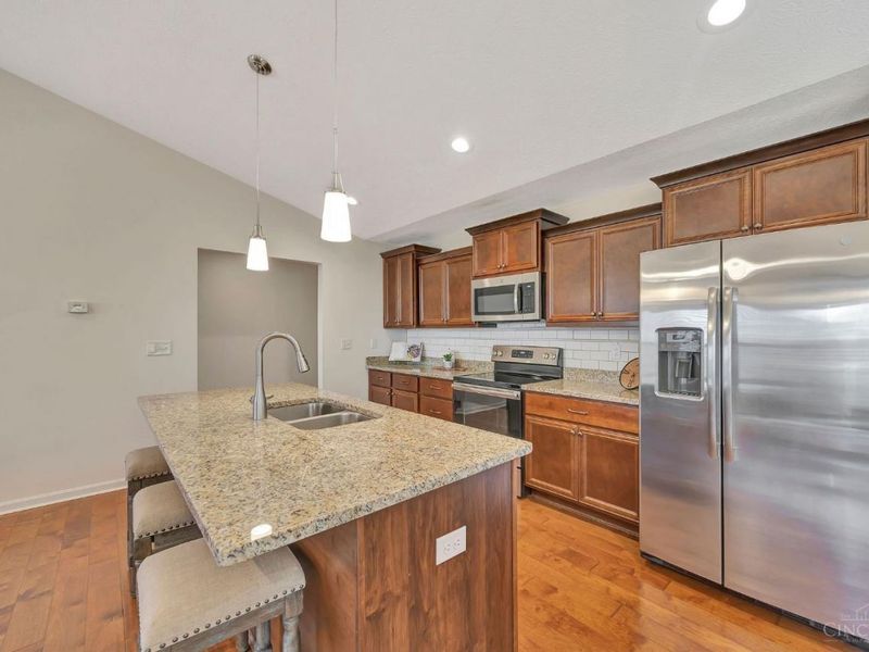 717 Villa Court, Trenton, OH 45067 Photo 9