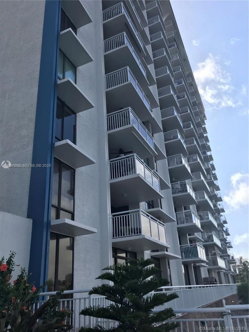 1600 S Ocean Dr, Unit 3G, Hollywood, FL 33019 Photo